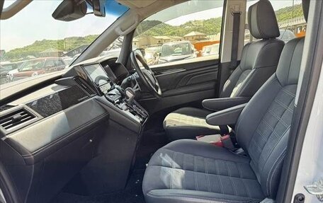 Mitsubishi Delica D:5 I, 2023 год, 2 800 000 рублей, 13 фотография