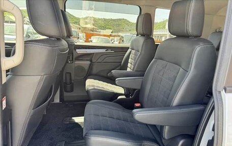 Mitsubishi Delica D:5 I, 2023 год, 2 800 000 рублей, 14 фотография