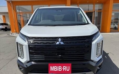 Mitsubishi Delica D:5 I, 2023 год, 2 800 000 рублей, 2 фотография