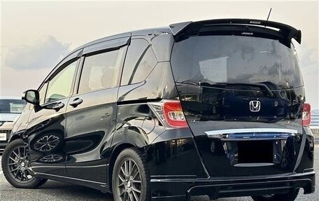 Honda Freed I, 2013 год, 740 000 рублей, 8 фотография