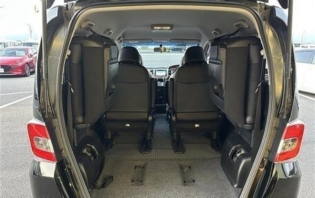 Honda Freed I, 2013 год, 740 000 рублей, 23 фотография