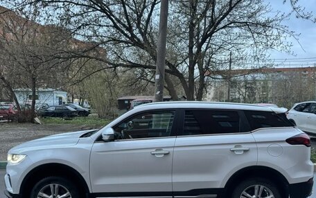 Geely Atlas, 2023 год, 2 260 000 рублей, 4 фотография