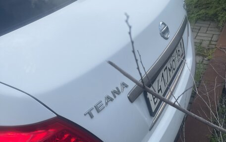 Nissan Teana, 2010 год, 650 000 рублей, 1 фотография