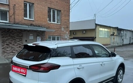 Geely Atlas, 2023 год, 2 260 000 рублей, 6 фотография