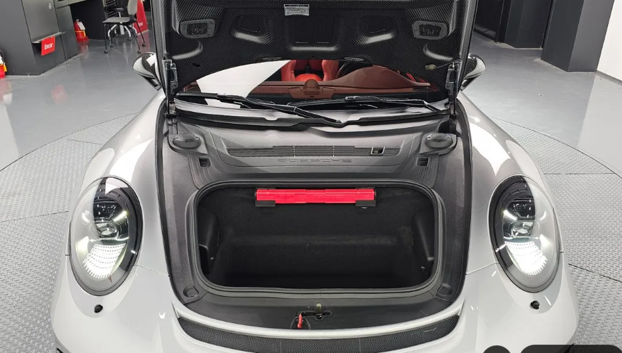 Porsche 911 991 рестайлинг, 2018 год, 13 580 000 рублей, 4 фотография