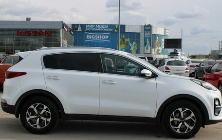 KIA Sportage IV рестайлинг, 2018 год, 2 149 000 рублей, 4 фотография