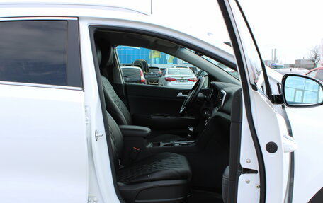KIA Sportage IV рестайлинг, 2018 год, 2 149 000 рублей, 20 фотография