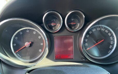 Opel Astra J, 2013 год, 850 000 рублей, 6 фотография