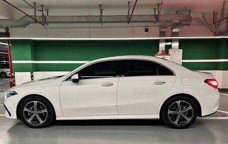Mercedes-Benz A-Класс, 2020 год, 2 160 000 рублей, 4 фотография
