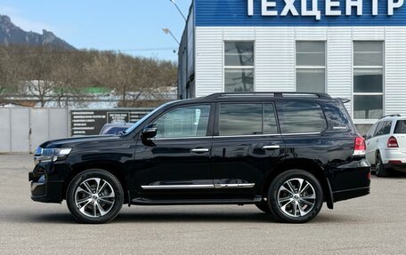 Toyota Land Cruiser 200, 2020 год, 8 250 000 рублей, 4 фотография