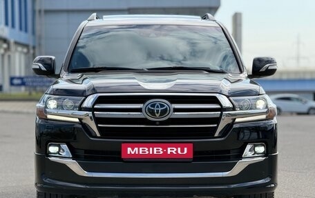 Toyota Land Cruiser 200, 2020 год, 8 250 000 рублей, 3 фотография