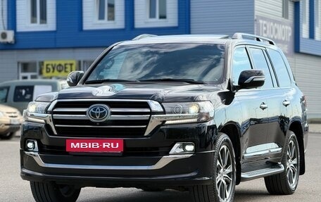 Toyota Land Cruiser 200, 2020 год, 8 250 000 рублей, 2 фотография