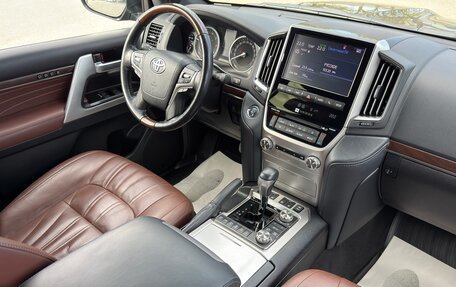 Toyota Land Cruiser 200, 2020 год, 8 250 000 рублей, 16 фотография