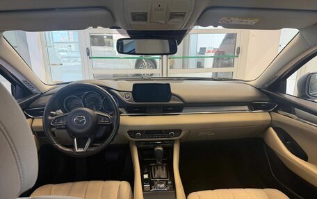 Mazda 6, 2019 год, 2 250 000 рублей, 11 фотография