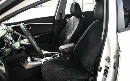 Hyundai i30 II рестайлинг, 2012 год, 859 000 рублей, 10 фотография