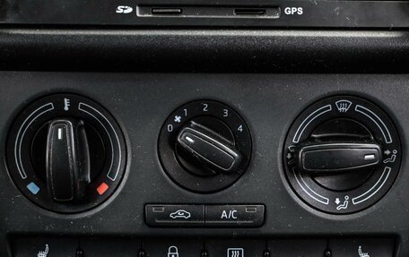 Skoda Rapid I, 2014 год, 864 000 рублей, 17 фотография