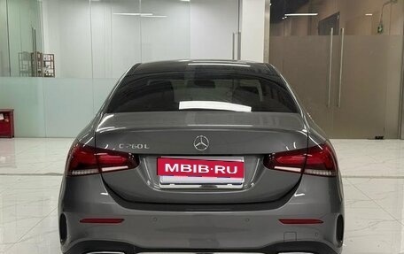 Mercedes-Benz A-Класс, 2022 год, 1 400 000 рублей, 15 фотография