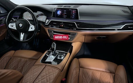 BMW 7 серия, 2022 год, 6 400 000 рублей, 16 фотография