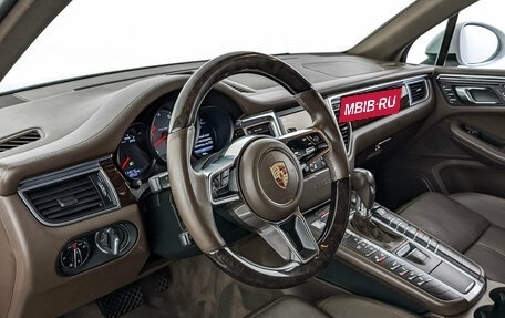 Porsche Macan I рестайлинг, 2015 год, 2 550 000 рублей, 15 фотография