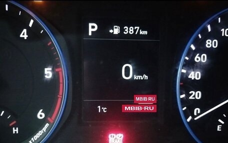 Hyundai Kona I, 2018 год, 1 695 000 рублей, 11 фотография