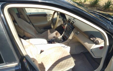 Mercedes-Benz C-Класс, 2004 год, 650 000 рублей, 7 фотография