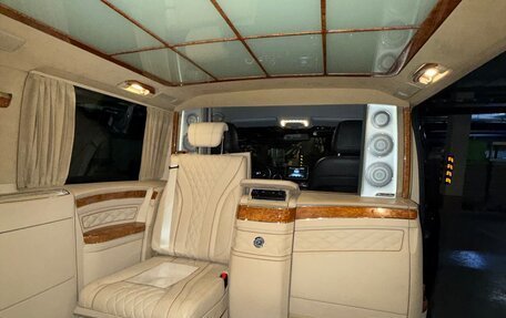 Mercedes-Benz V-Класс, 2016 год, 16 500 000 рублей, 11 фотография