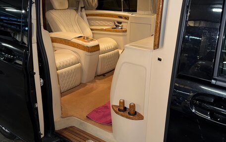 Mercedes-Benz V-Класс, 2016 год, 16 500 000 рублей, 13 фотография