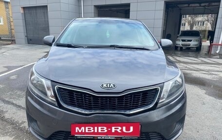 KIA Rio III рестайлинг, 2012 год, 694 000 рублей, 2 фотография