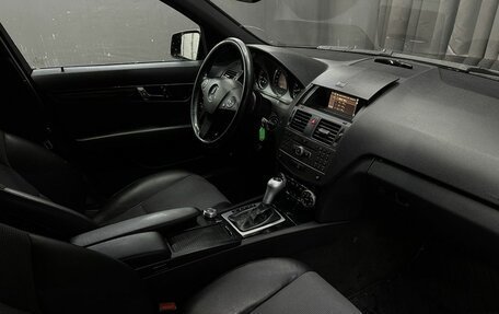 Mercedes-Benz C-Класс, 2010 год, 1 099 777 рублей, 27 фотография