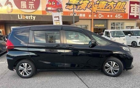 Honda Freed II, 2020 год, 1 200 000 рублей, 3 фотография