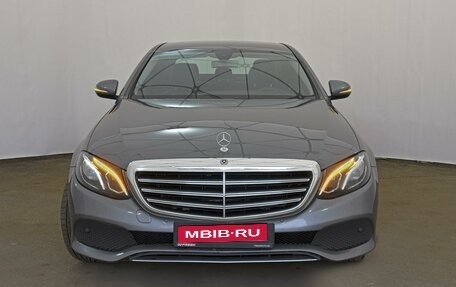 Mercedes-Benz E-Класс, 2019 год, 3 099 000 рублей, 3 фотография