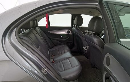 Mercedes-Benz E-Класс, 2019 год, 3 099 000 рублей, 15 фотография