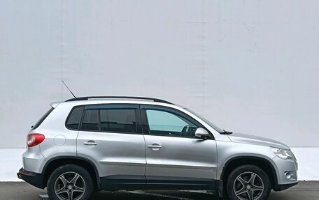 Volkswagen Tiguan I, 2009 год, 780 000 рублей, 4 фотография