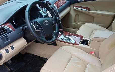 Toyota Camry, 2014 год, 1 700 000 рублей, 7 фотография