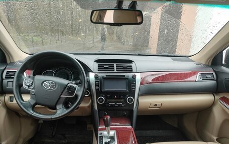 Toyota Camry, 2014 год, 1 700 000 рублей, 6 фотография