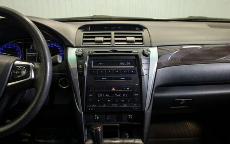 Toyota Camry, 2015 год, 2 055 000 рублей, 27 фотография