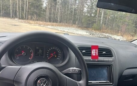 Volkswagen Polo VI (EU Market), 2015 год, 850 000 рублей, 10 фотография