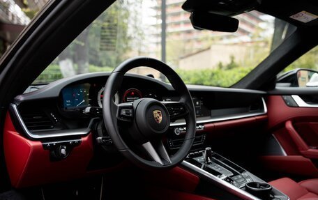 Porsche 911, 2023 год, 34 000 000 рублей, 11 фотография