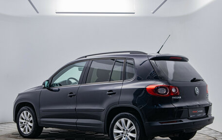 Volkswagen Tiguan I, 2011 год, 915 000 рублей, 3 фотография