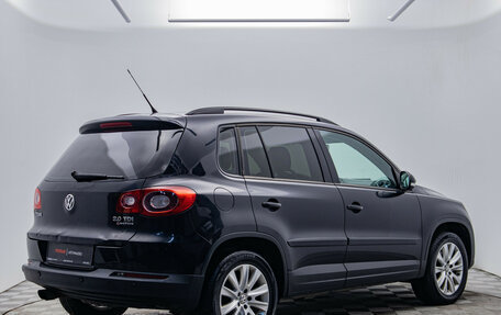 Volkswagen Tiguan I, 2011 год, 915 000 рублей, 5 фотография