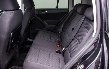 Volkswagen Tiguan I, 2011 год, 915 000 рублей, 11 фотография