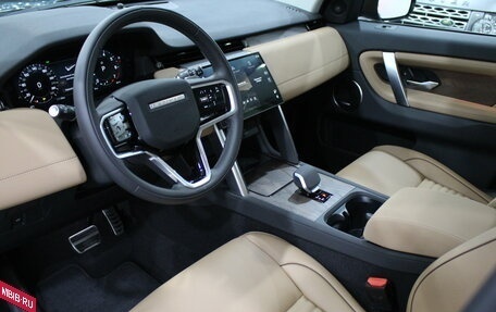 Land Rover Discovery Sport I рестайлинг, 2025 год, 5 990 000 рублей, 7 фотография