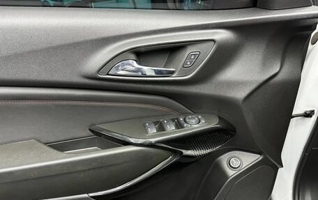 Chevrolet Trax, 2023 год, 1 750 000 рублей, 5 фотография