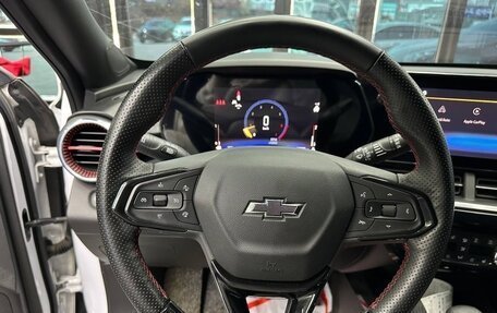 Chevrolet Trax, 2023 год, 1 750 000 рублей, 8 фотография
