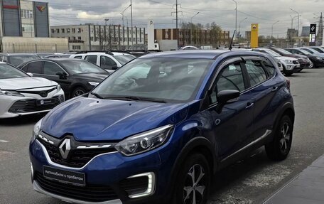 Renault Kaptur I рестайлинг, 2021 год, 1 650 000 рублей, 3 фотография