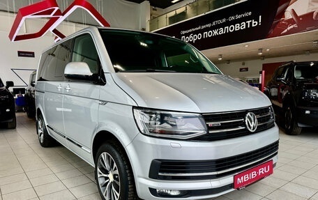 Volkswagen Multivan T6 рестайлинг, 2016 год, 4 249 000 рублей, 3 фотография