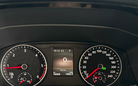 Volkswagen Multivan T6 рестайлинг, 2016 год, 4 249 000 рублей, 10 фотография