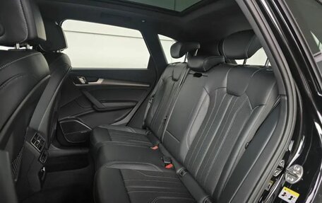 Audi Q5, 2025 год, 6 050 000 рублей, 22 фотография