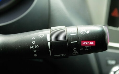 Toyota Land Cruiser Prado 150 рестайлинг 2, 2017 год, 3 849 000 рублей, 18 фотография