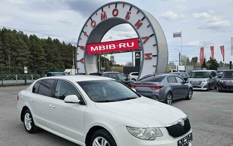 Skoda Superb III рестайлинг, 2011 год, 799 995 рублей, 1 фотография